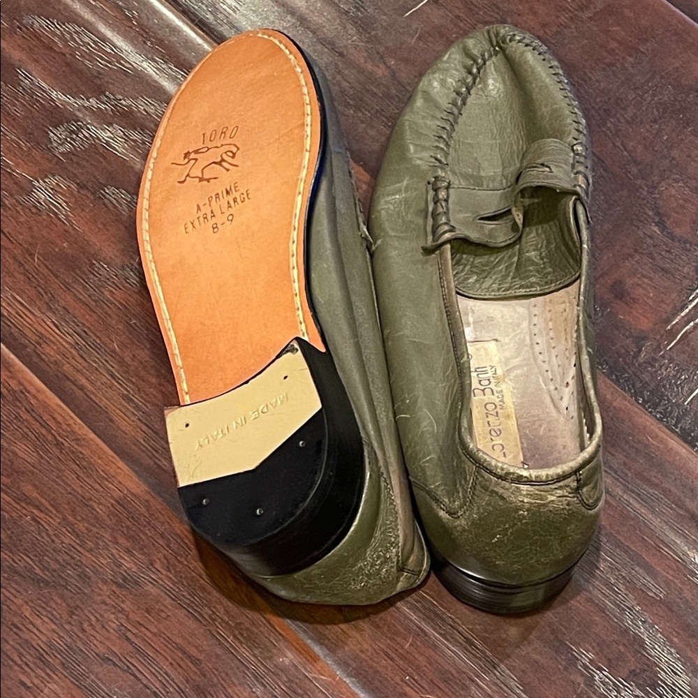 Lorenzo Banfi Classic Olive Leather Loafers - Picture 4 of 6